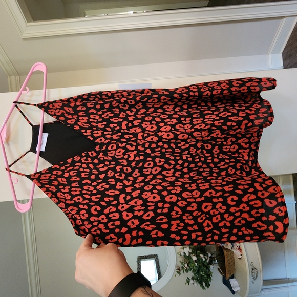 Adrienne Womens Red and Black Leopard Print Blouse Women's Small NWT - Picture 6 of 6